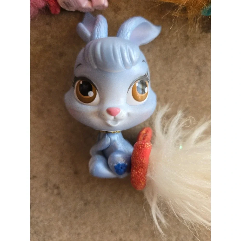 3Disney Palace Pets Princess Beauty Cat Berry Sultan Furry Tail Friends Toy